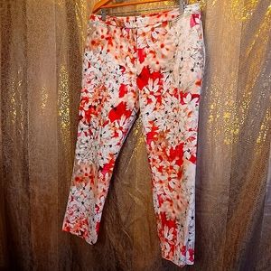 Size 14 ladies capri pants. Pink floral. Calvin Klein brand. Good condition.